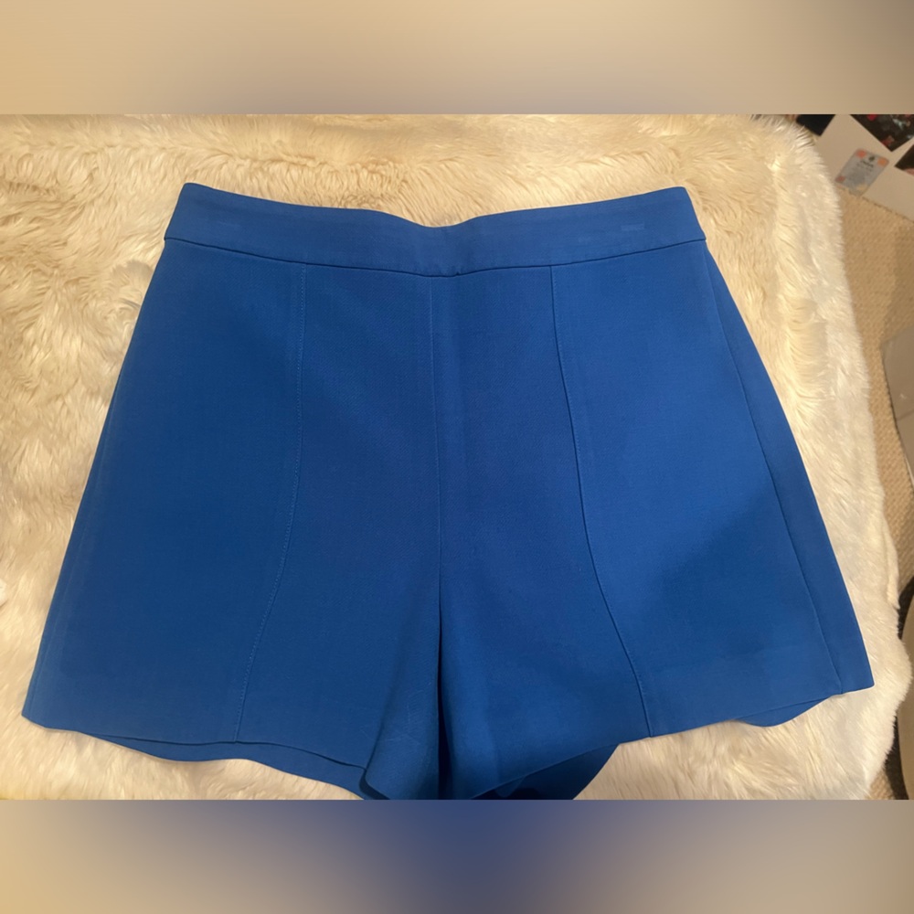 Alice and Olivia shorts - Picture 2 of 2